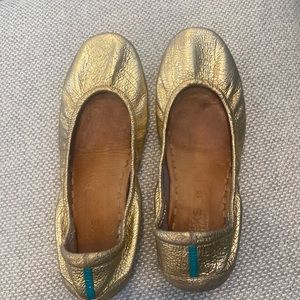 Tieks Gold with texture